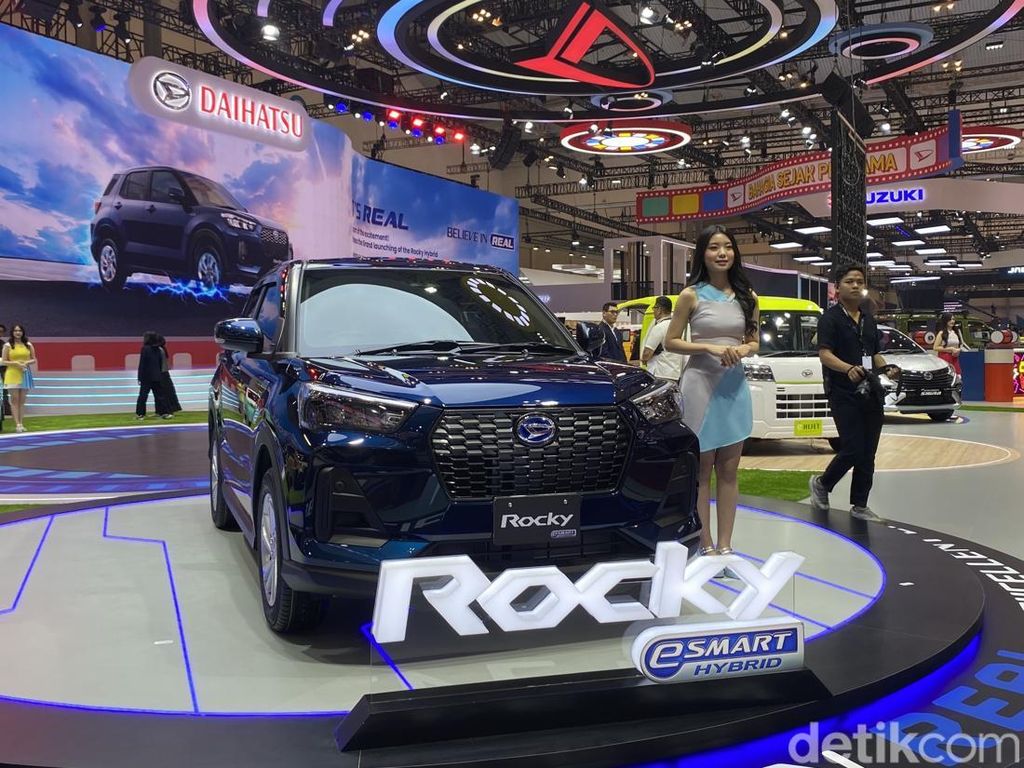 Dijual di Bawah Rp 300 Juta, Daihatsu Rocky Hybrid Ikut Perang Harga?